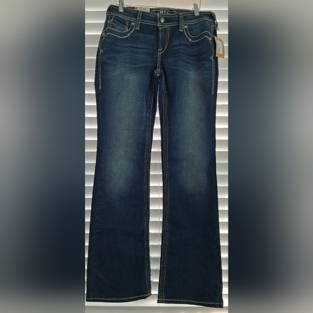 Ariat Medium Wash Ruby Low Rise Boot Cut Jeans Sz 28R NWT